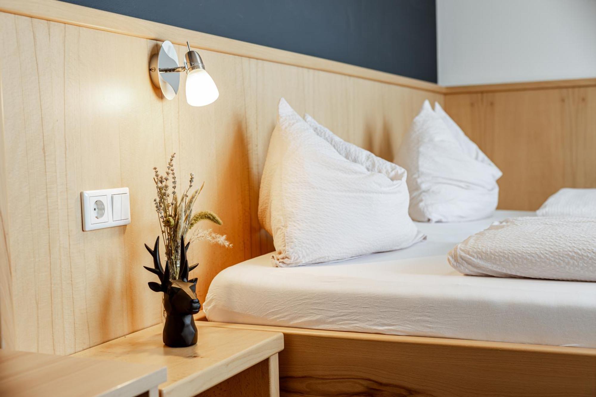 Eschenhof Bed & Breakfast Kaprun Room photo