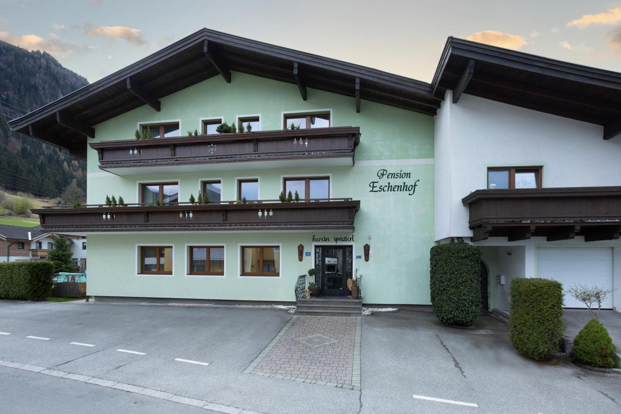 Eschenhof Bed & Breakfast Kaprun Exterior photo